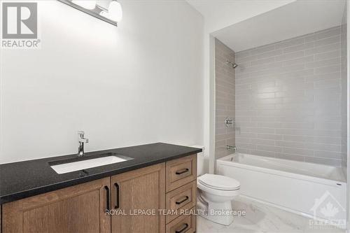 46 Tennant Drive, Rideau Lakes, ON - Indoor Photo Showing Bathroom