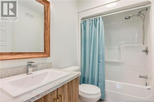 10 Shad Court, Moncton, NB - Indoor Photo Showing Bathroom