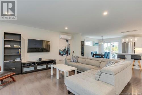 10 Shad Court, Moncton, NB - Indoor Photo Showing Living Room