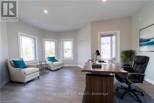 1 Alicia Crescent, Thorold, ON - Indoor Photo Showing Other Room