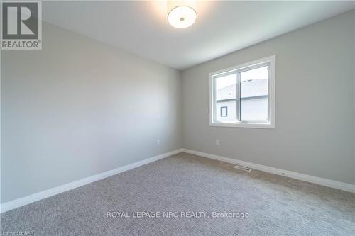 1 Alicia Crescent, Thorold, ON - Indoor Photo Showing Other Room