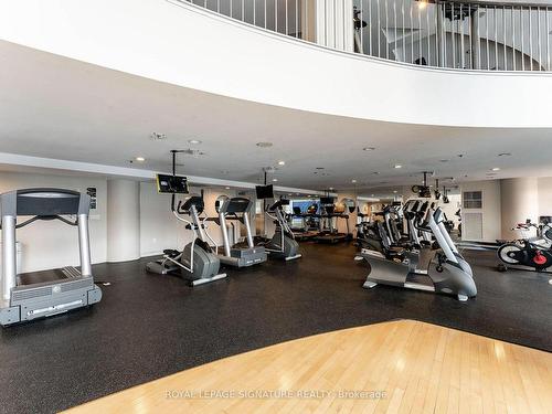 219-323 Richmond St E, Toronto, ON - Indoor Photo Showing Gym Room