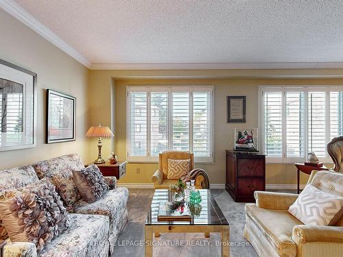 120-24 Fundy Bay Blvd, Toronto, ON - Indoor Photo Showing Living Room