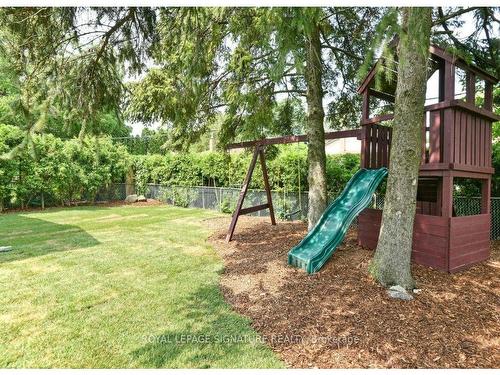 Main-115 Briarwood Cres, Hamilton, ON - Outdoor With Backyard