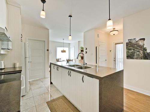 Kitchen - 1617  - 1623 Rue Principale E., Magog, QC - Indoor Photo Showing Kitchen With Double Sink