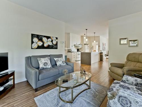 Living room - 1617  - 1623 Rue Principale E., Magog, QC - Indoor Photo Showing Living Room