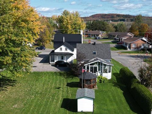 Aerial photo - 590 Rue Notre-Dame, Saint-Tite, QC - Outdoor