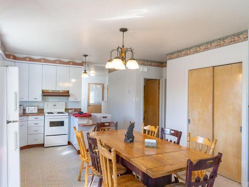 Kitchen - 590 Rue Notre-Dame, Saint-Tite, QC - Indoor Photo Showing Other Room