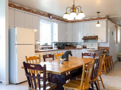 Dining room - 590 Rue Notre-Dame, Saint-Tite, QC - Indoor