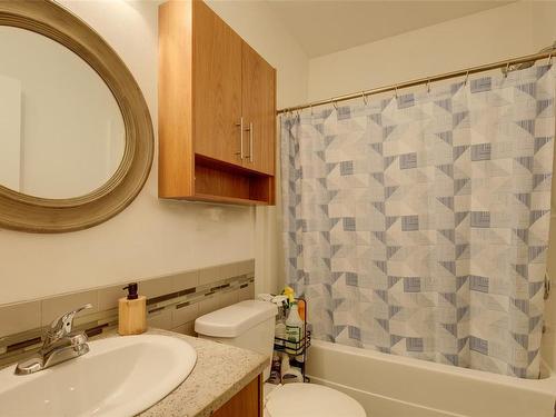 103-2732 Matson Rd, Langford, BC - Indoor Photo Showing Bathroom