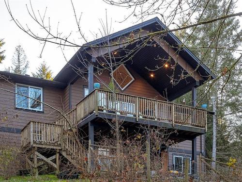 3710 Riverside Rd, Duncan, BC 