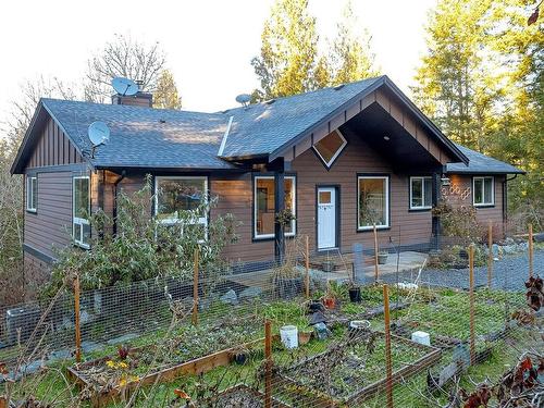 3710 Riverside Rd, Duncan, BC 