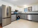 6-1535 Dingwall Rd, Courtenay, BC  - Indoor Photo Showing Kitchen 