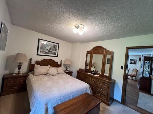 2187 Hwy 602, Fort Frances, ON - Indoor Photo Showing Bedroom