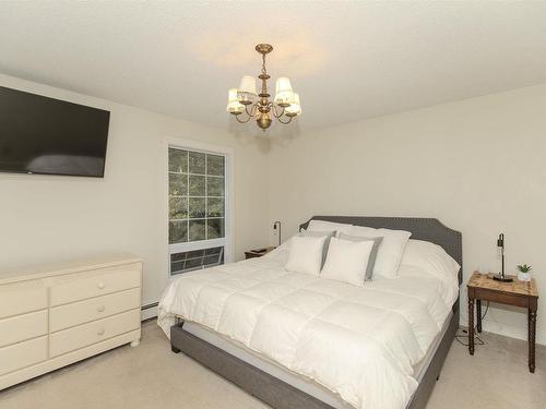 282 Mount Baldy Road, Thunder Bay, ON - Indoor Photo Showing Bedroom