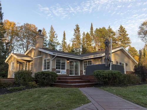 282 Mount Baldy Road, Thunder Bay, ON - Outdoor With Deck Patio Veranda With Facade