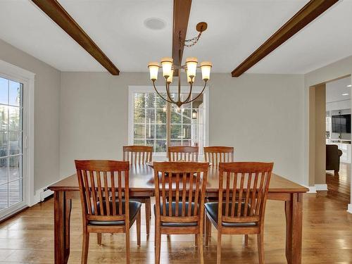 282 Mount Baldy Road, Thunder Bay, ON - Indoor Photo Showing Dining Room