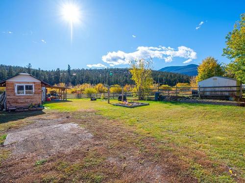 1429 Soues Street, Clinton, BC - Outdoor With View