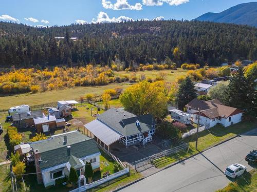 1429 Soues Street, Clinton, BC - Outdoor With View