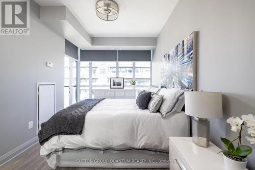 Lph03 - 400 Adelaide Street E, Toronto, ON - Indoor Photo Showing Bedroom