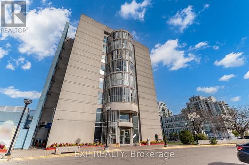 204 - 39 Kimbercroft Court, Toronto, ON - Outdoor