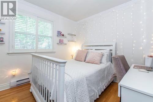 25 Halifax Street, St. John'S, NL - Indoor Photo Showing Bedroom