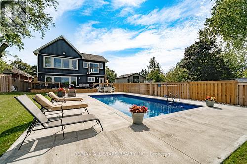 22 Mitchell Avenue, Whitchurch-Stouffville, ON - Outdoor With In Ground Pool With Deck Patio Veranda With Backyard