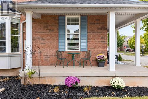 2457 Clayborne Place, Oakville, ON - Outdoor With Deck Patio Veranda With Exterior