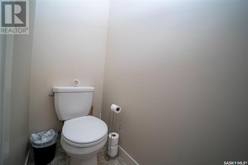 49B 5635 Aerodrome Road, Regina, SK - Indoor Photo Showing Bathroom