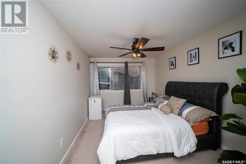 49B 5635 Aerodrome Road, Regina, SK - Indoor Photo Showing Bedroom