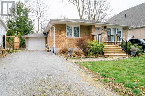 10 Dixie Avenue, Niagara-On-The-Lake, ON - Outdoor