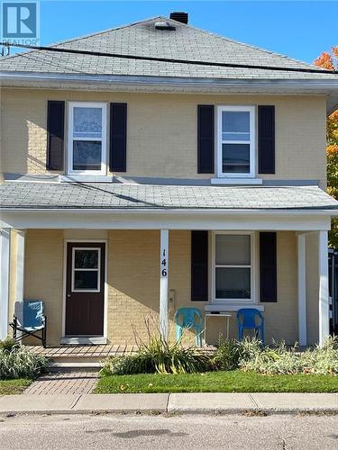 146 Patrick Avenue, Renfrew, ON - Outdoor With Facade