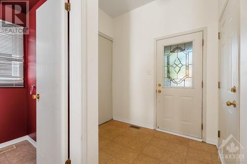 12 Fairpark Drive, Nepean, ON - Indoor Photo Showing Other Room