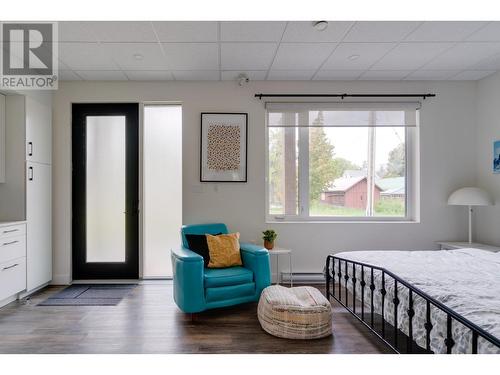 617 Harold Street, Slocan, BC - Indoor Photo Showing Bedroom