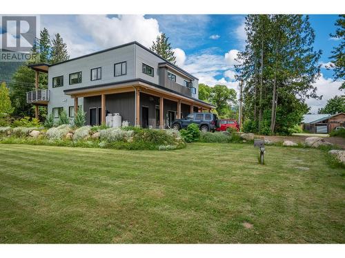 617 Harold Street, Slocan, BC - Outdoor With Deck Patio Veranda With Facade