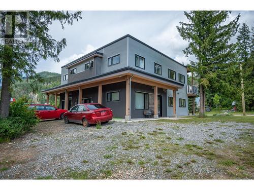 617 Harold Street, Slocan, BC - Outdoor With Deck Patio Veranda