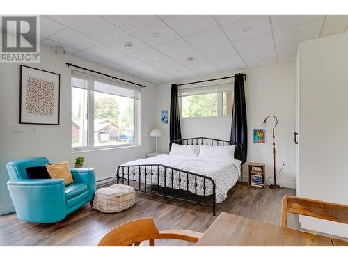 617 Harold Street, Slocan, BC - Indoor Photo Showing Bedroom