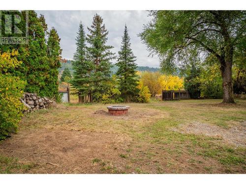 402 Beresford  Crescent, Castlegar, BC - Outdoor