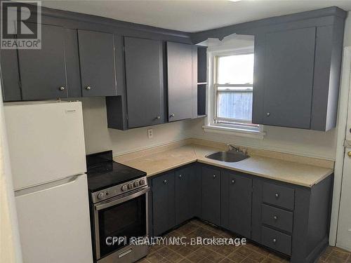 202 - 106 Old Kingston Road, Ajax, ON - Indoor Photo Showing Kitchen