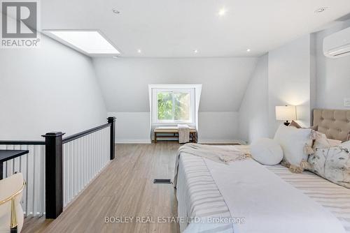 11 Bertmount Avenue, Toronto, ON - Indoor Photo Showing Bedroom