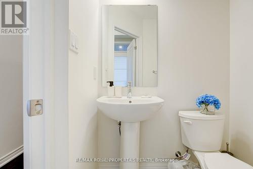 49 Dance Act Avenue, Oshawa, ON - Indoor Photo Showing Bathroom