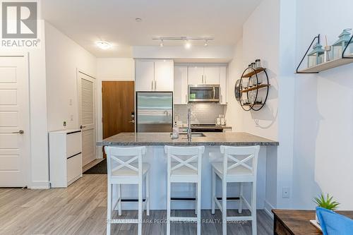 131 - 333 Sea Ray Avenue, Innisfil, ON - Indoor Photo Showing Kitchen With Stainless Steel Kitchen With Upgraded Kitchen