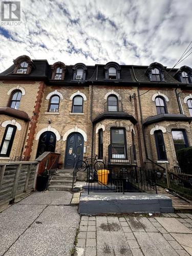 5 - 177 Carlton Street, Toronto, ON - Outdoor With Facade