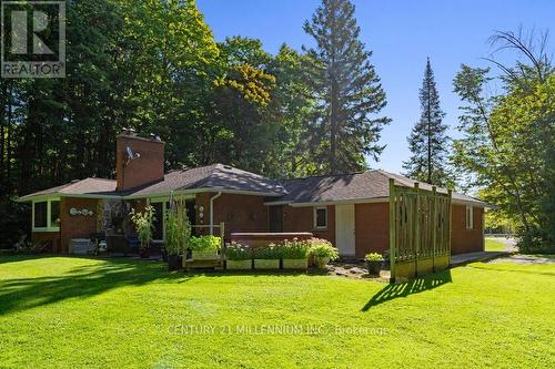 1264 Olde Base Line Road, Caledon, ON - Outdoor