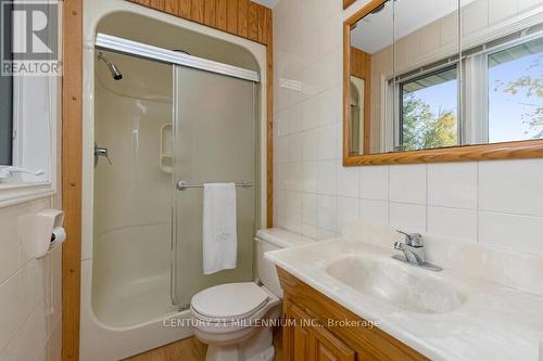 1264 Olde Base Line Road, Caledon, ON - Indoor Photo Showing Bathroom