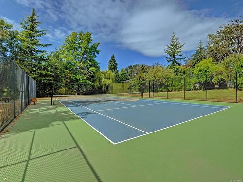 212-898 Vernon Ave, Saanich, BC - Outdoor With Backyard