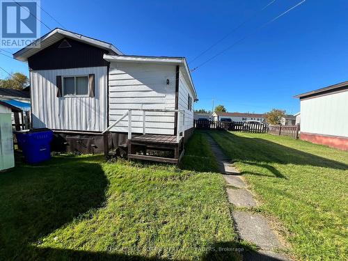 287 Evelyn Crescent, Timmins (Trailer Parks), ON - Outdoor With Exterior