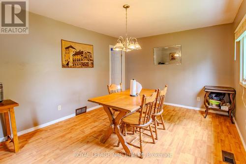 3796 Dominion Road, Fort Erie, ON - Indoor Photo Showing Dining Room