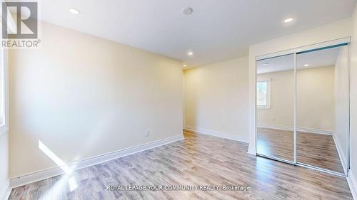 70 Shannon Road, East Gwillimbury, ON - Indoor Photo Showing Other Room