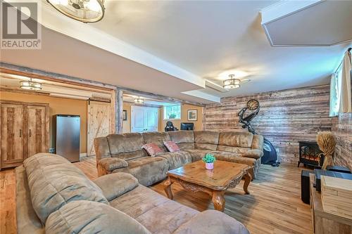 119 Sophie Lane, Merrickville, ON - Indoor Photo Showing Living Room With Fireplace